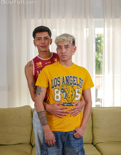 Skinny latino boys Andy Vegas and Mike Ruiz fucking
