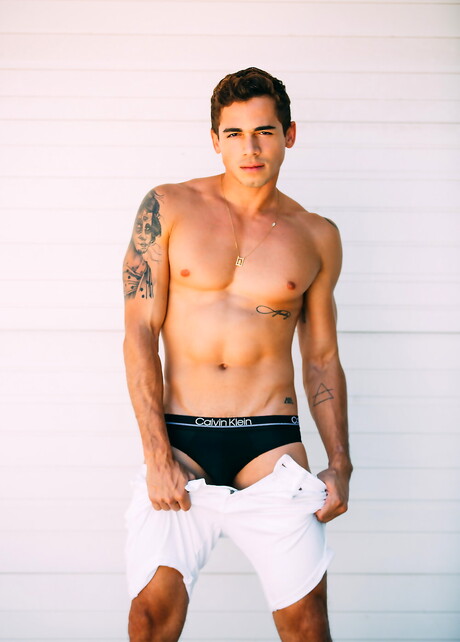 Sexy latino jock Ashton Summers