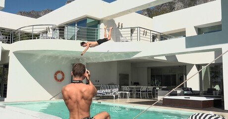 Helmut Huxley &amp; Viggo Sorensen
